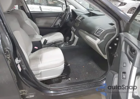 2016 Subaru Forester 2.5I Premium z USA, uszkodzony, nr VIN JF2SJADC5GH472689